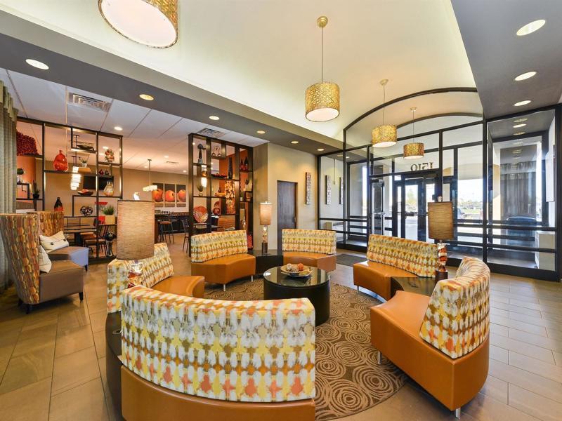 Revel Hotel Minot - Surestay Collection By Best Western 外观 照片