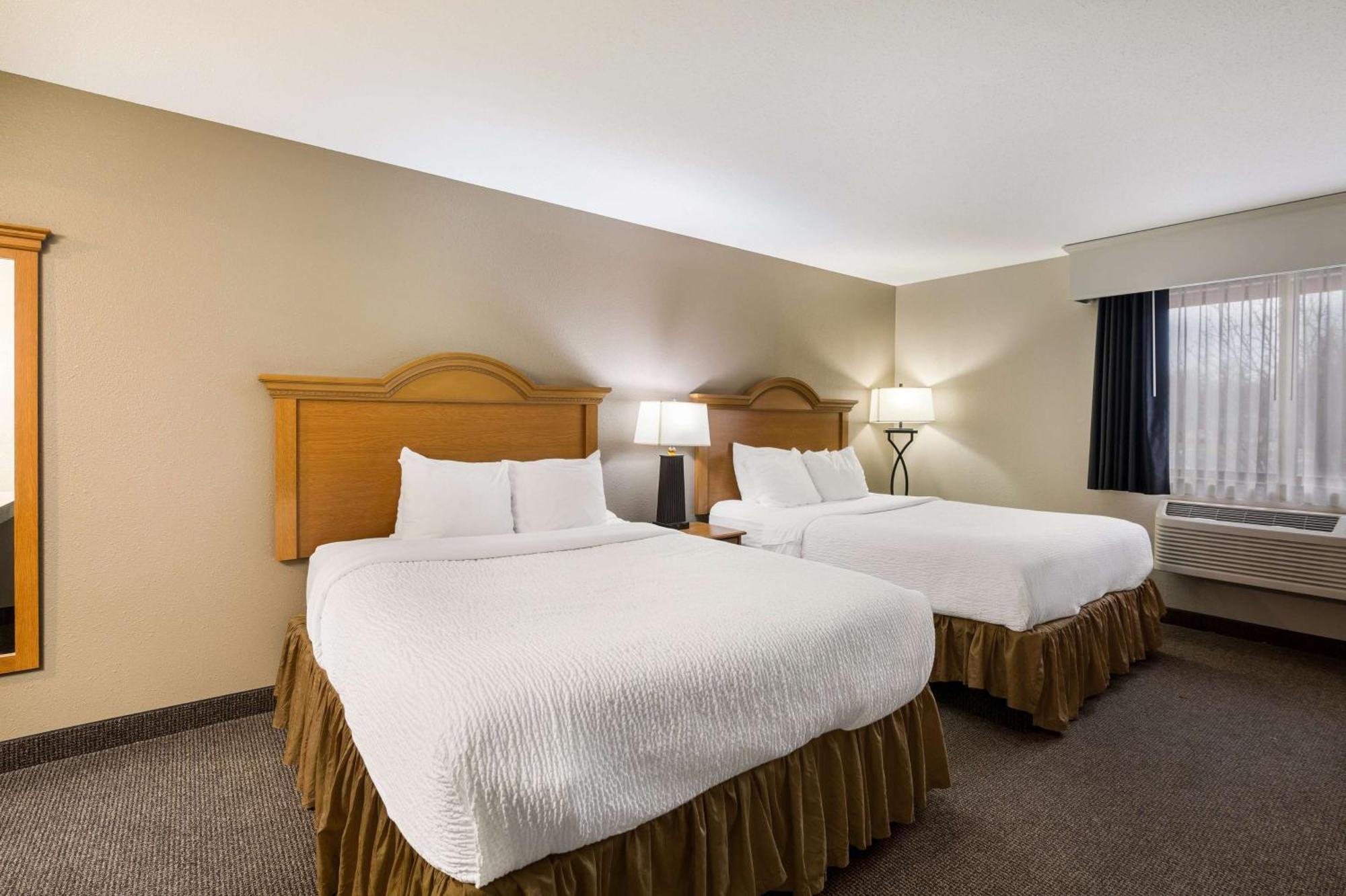 Revel Hotel Minot - Surestay Collection By Best Western 外观 照片